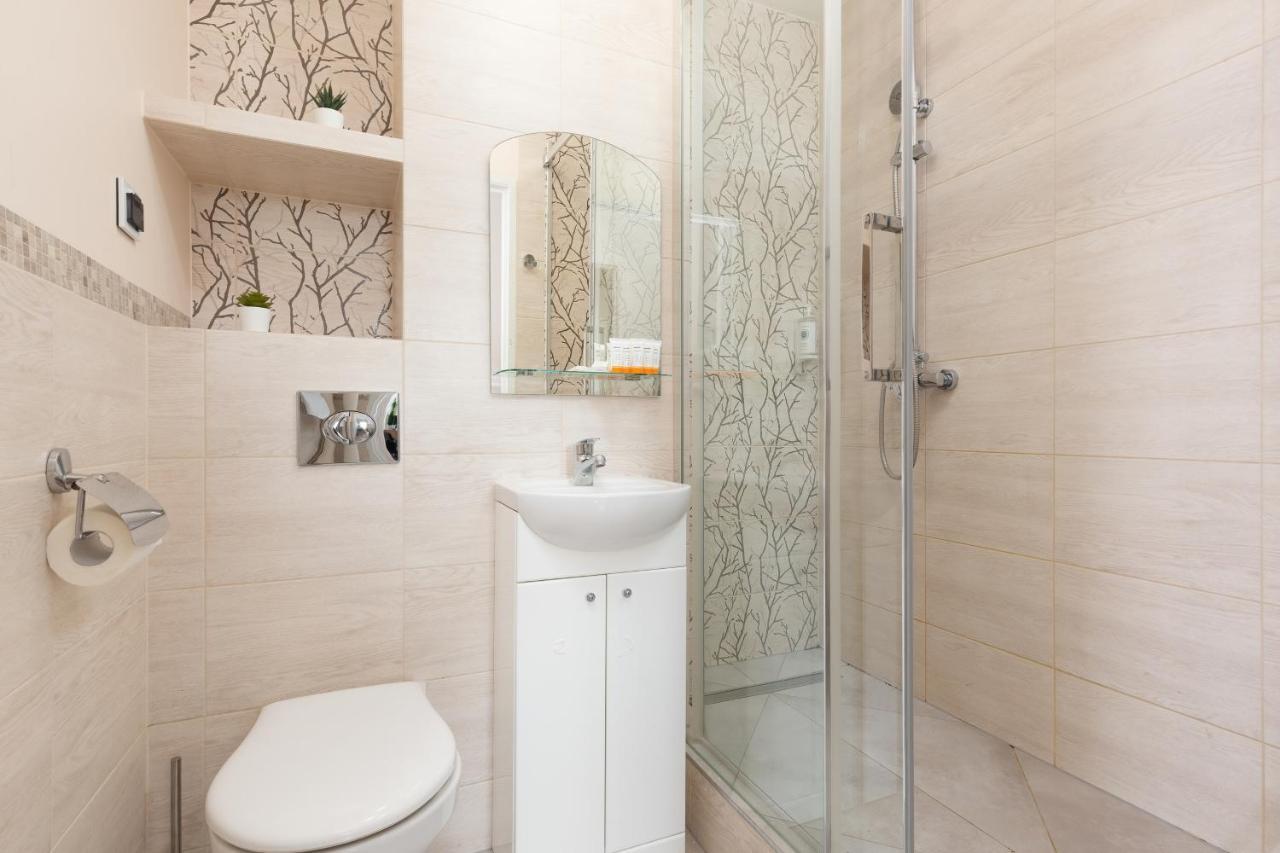 Royal Park Sielecka By Renters Butas Warsaw